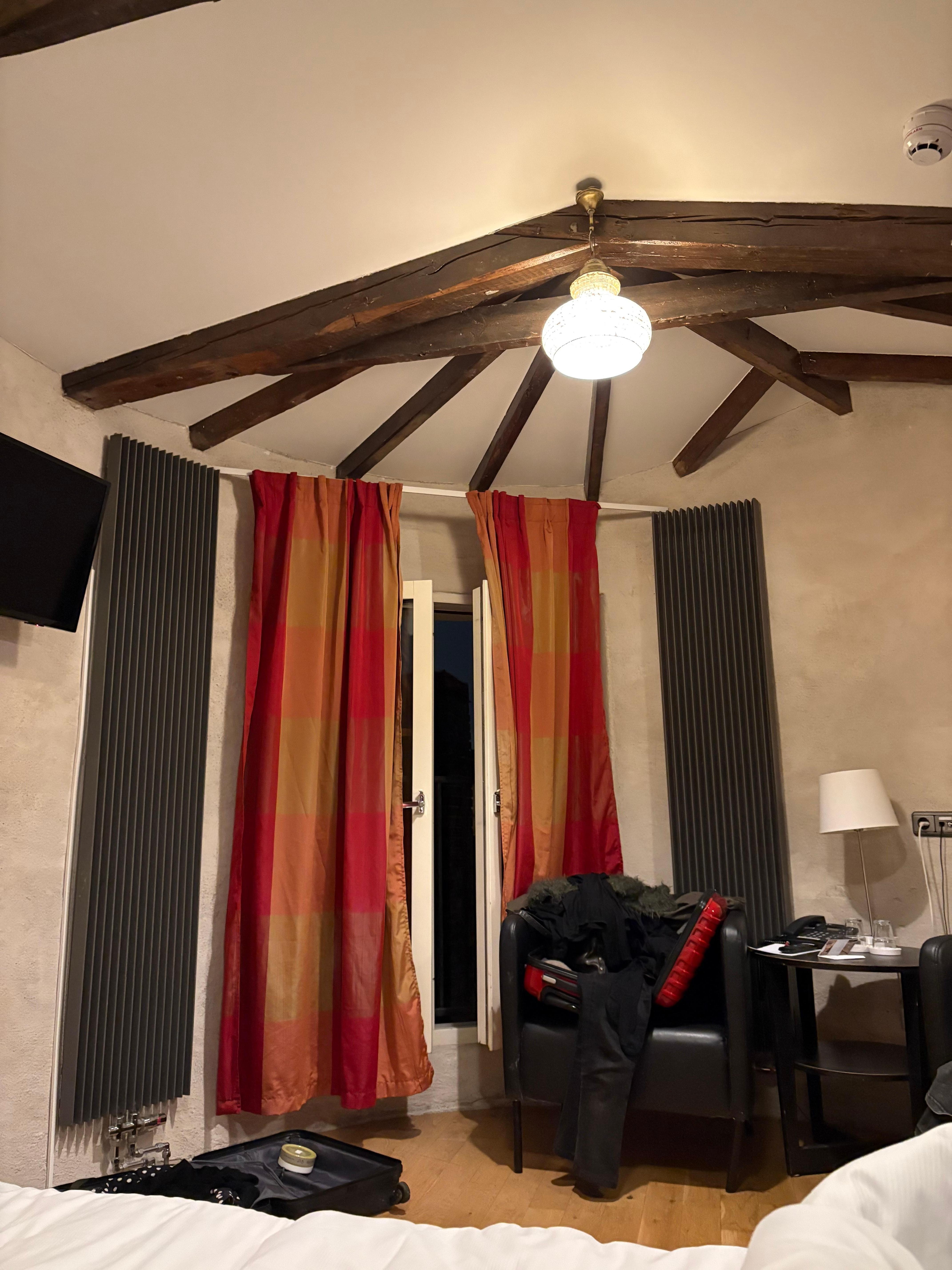 Vindsrum på 5:e våningen