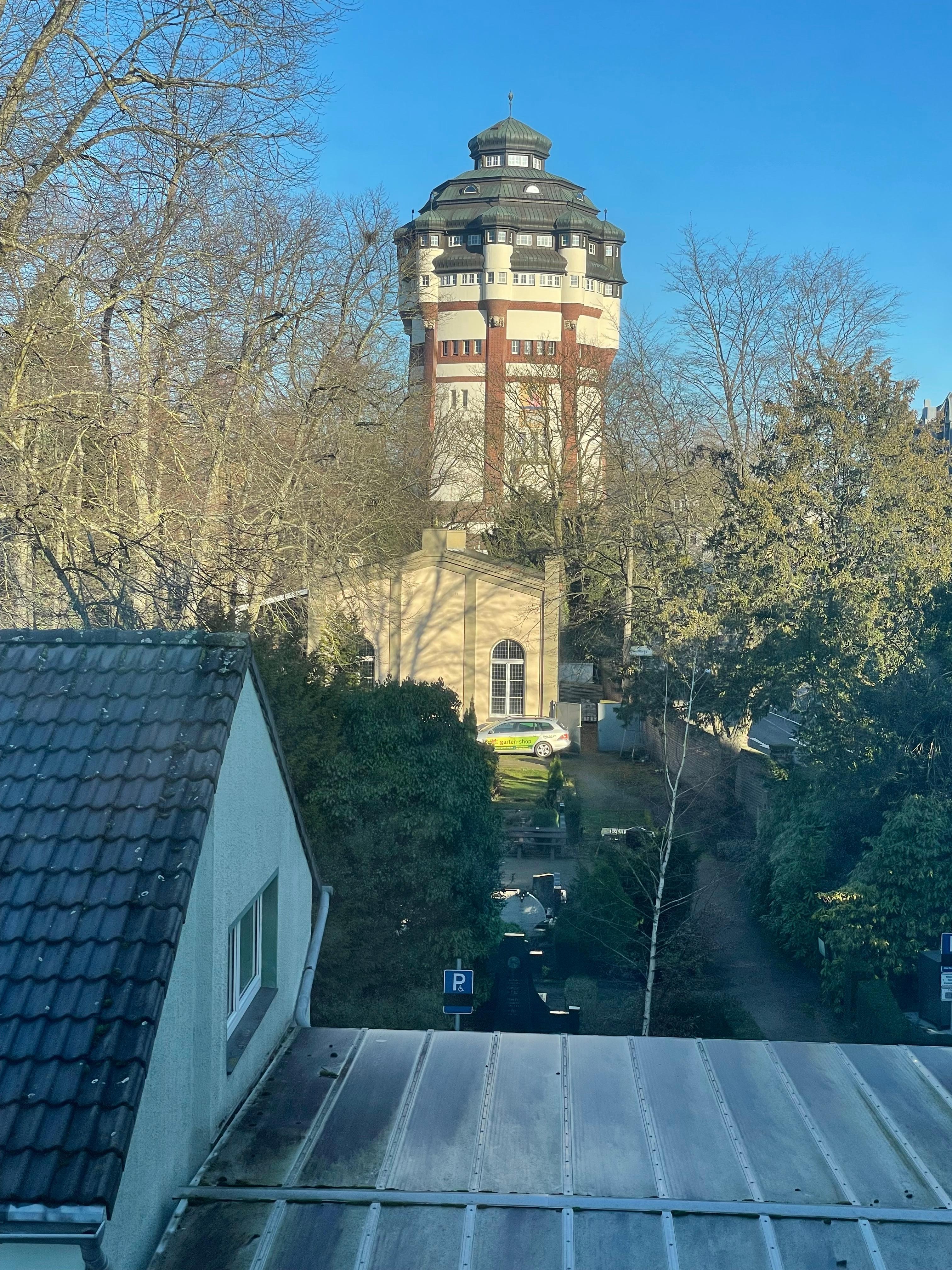 Der Wasserturm am Tag 