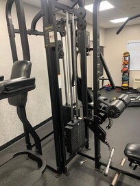 Had more exercise equipment just liked this machine the most.