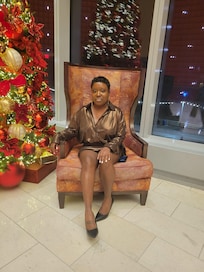 Had to get some pics of the bday girl with the beautiful decorations displayed throughout the hotel.