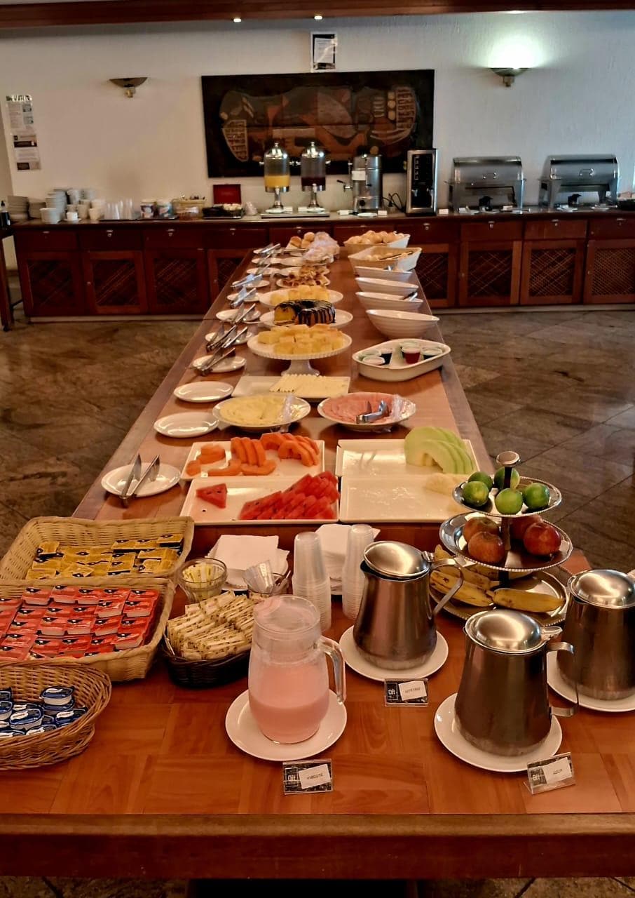 Belíssimo e delicioso café da manhã 