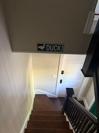 Clever, but accurate sign. Important for tall people.