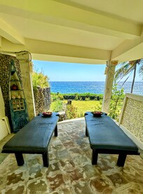 Relaxing massages for one or two people