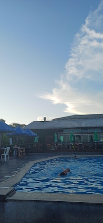 Piscina externa