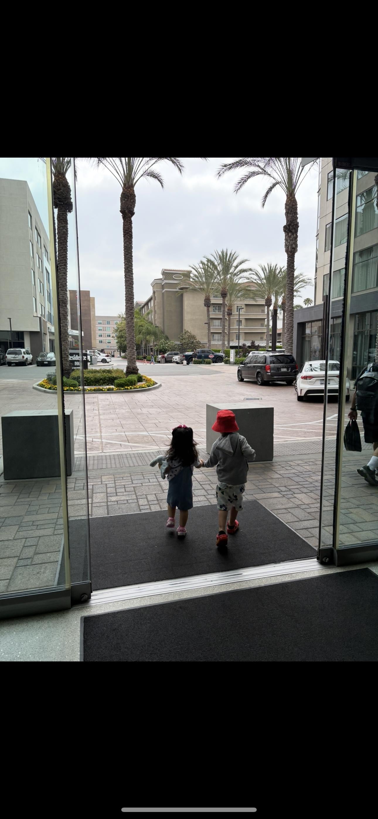 Small children friendly stay.
