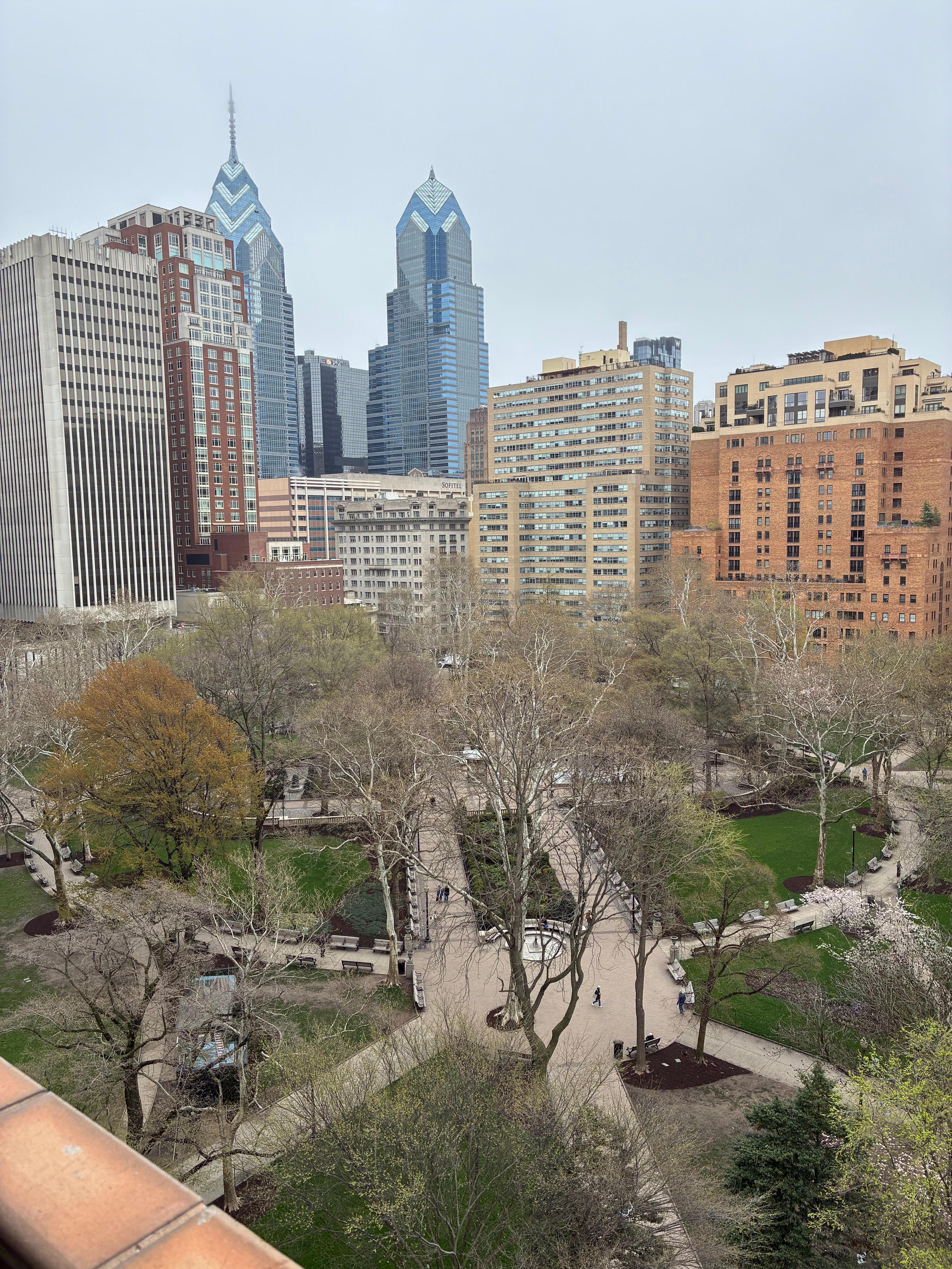 Hotel not far from Rittenhouse Square. 