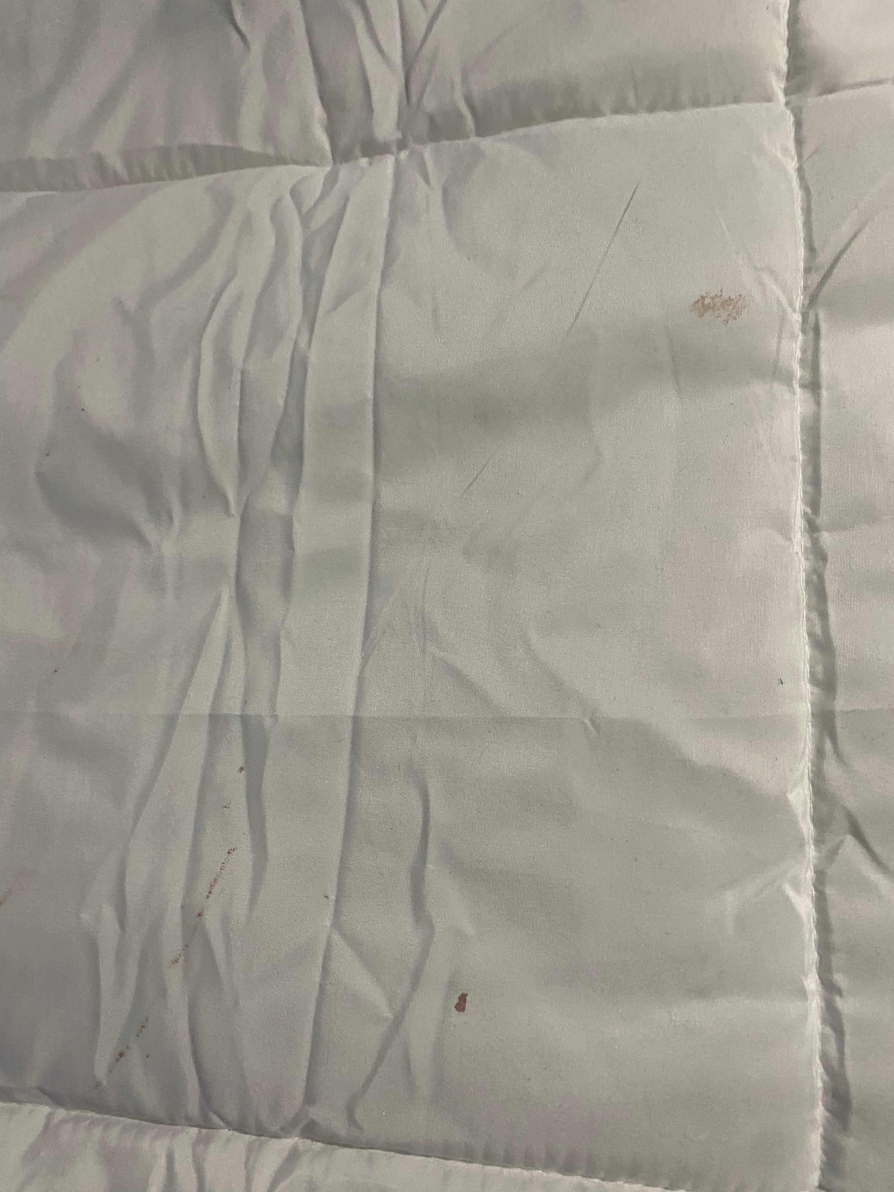 Blood stain blanket