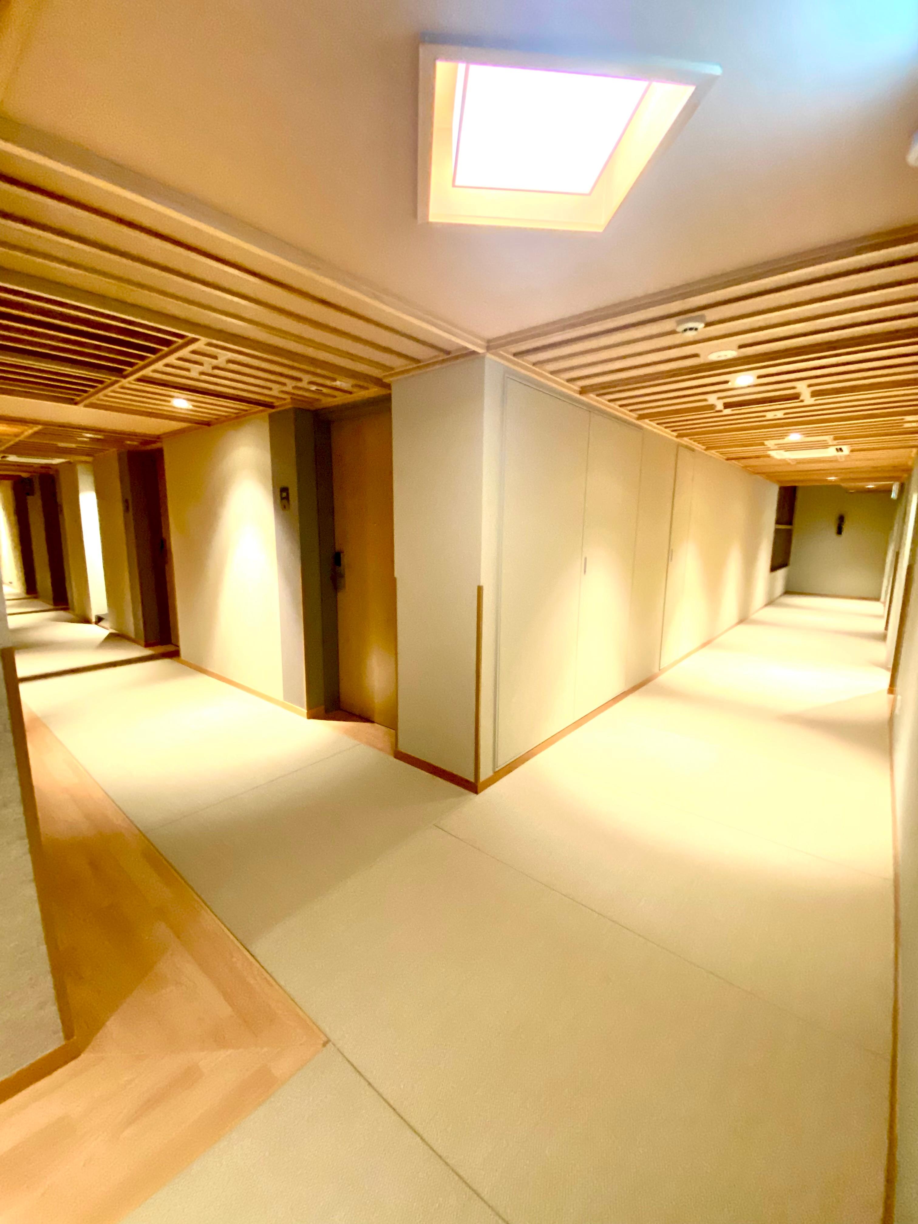 Spacious clean hallways 