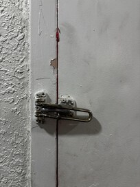 Lock did not functioned properly.