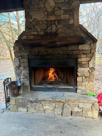 Outdoor fireplace