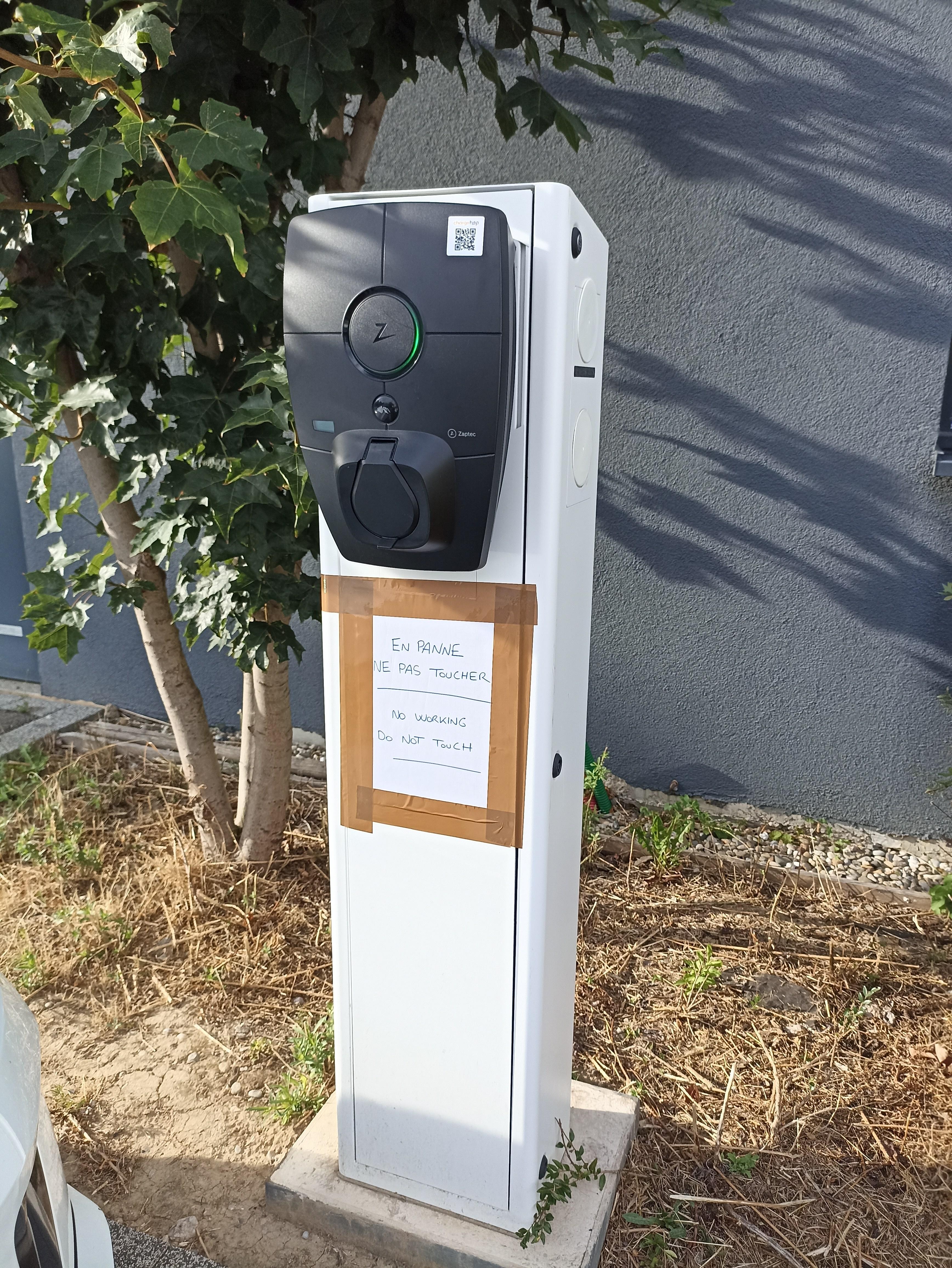 Borne de recharge en panne ce jour là 