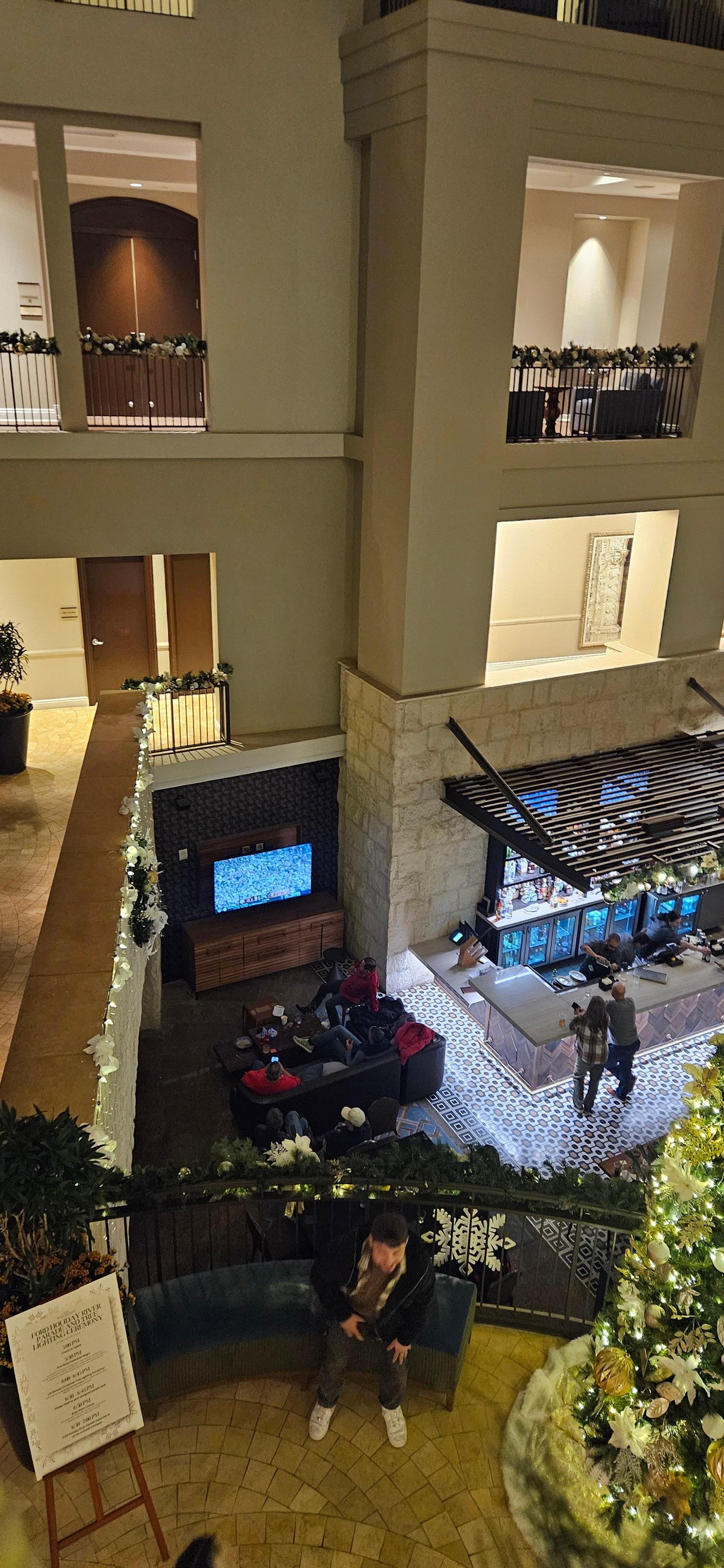 Bar and restaurant with lots of seating 