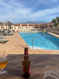 Lovely sized pool and not to busy
