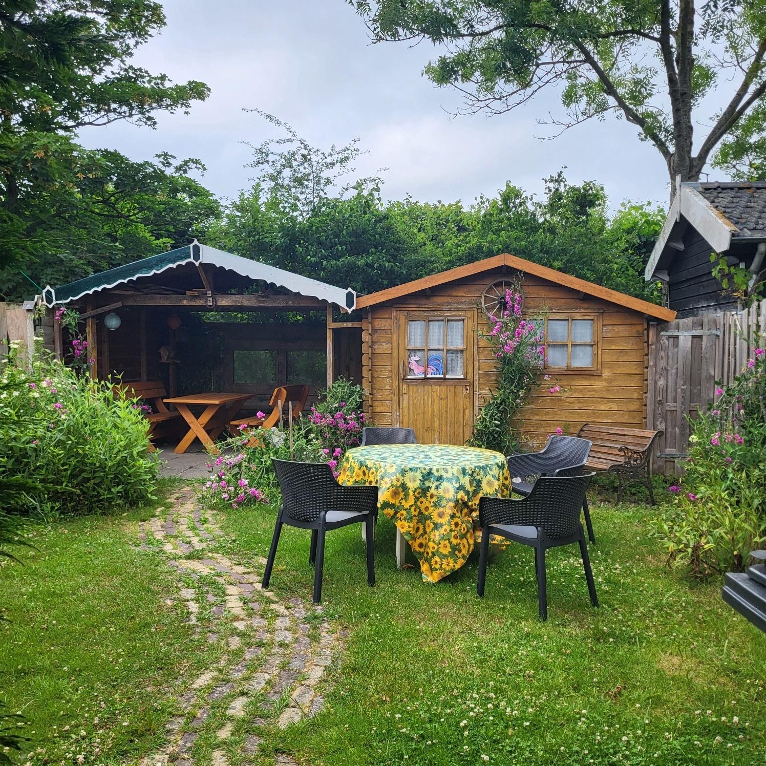 Garten Villa Kunterbunt