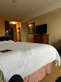 Standard 2 queen room
