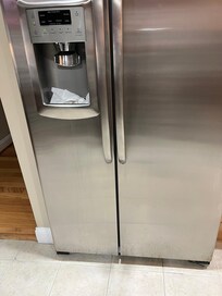 Dripping water dispenser