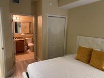 Main bedroom with un-suite bathroom