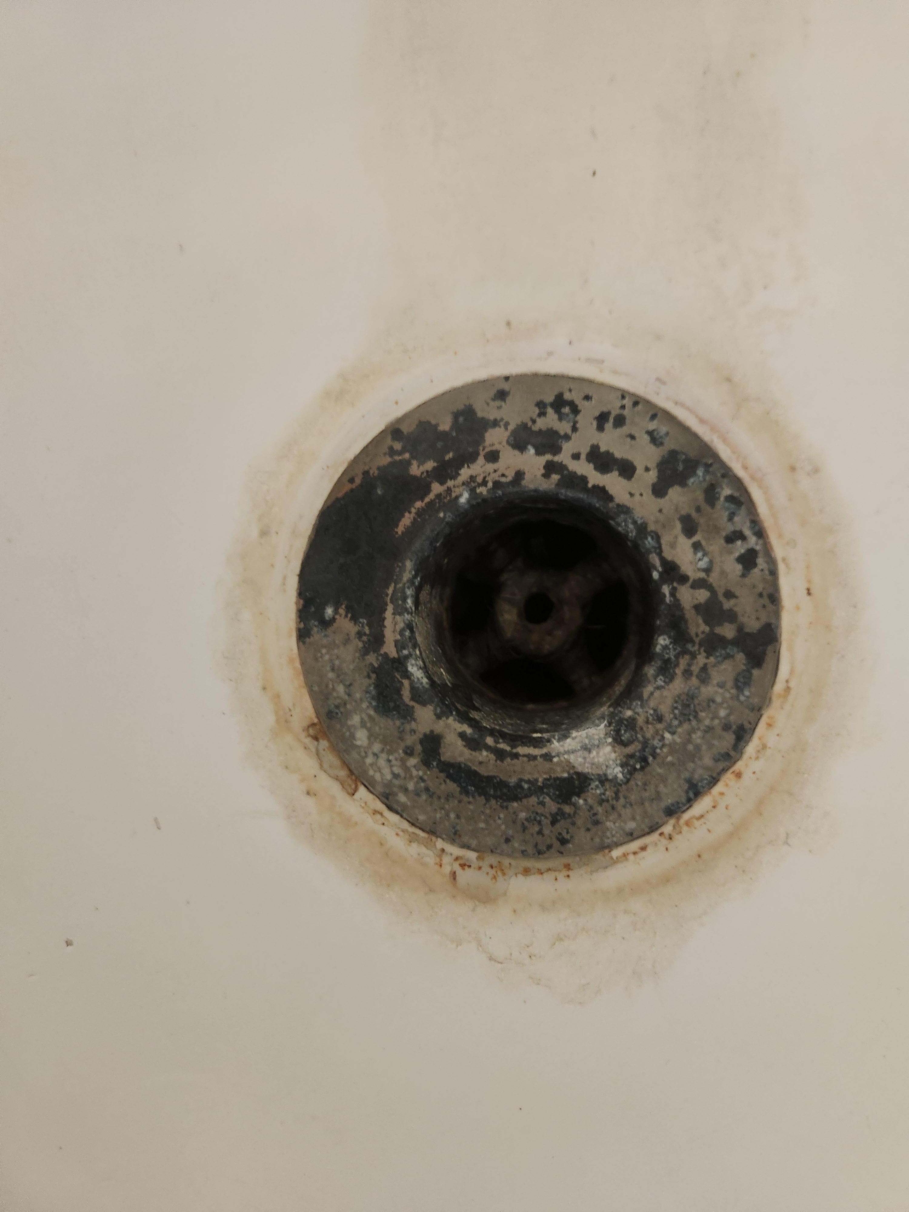 Bathtub drain