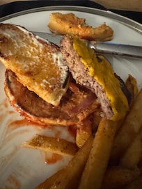 Room service burger. I also had the ceviche which was not pleasing to my palette. The menus needs work