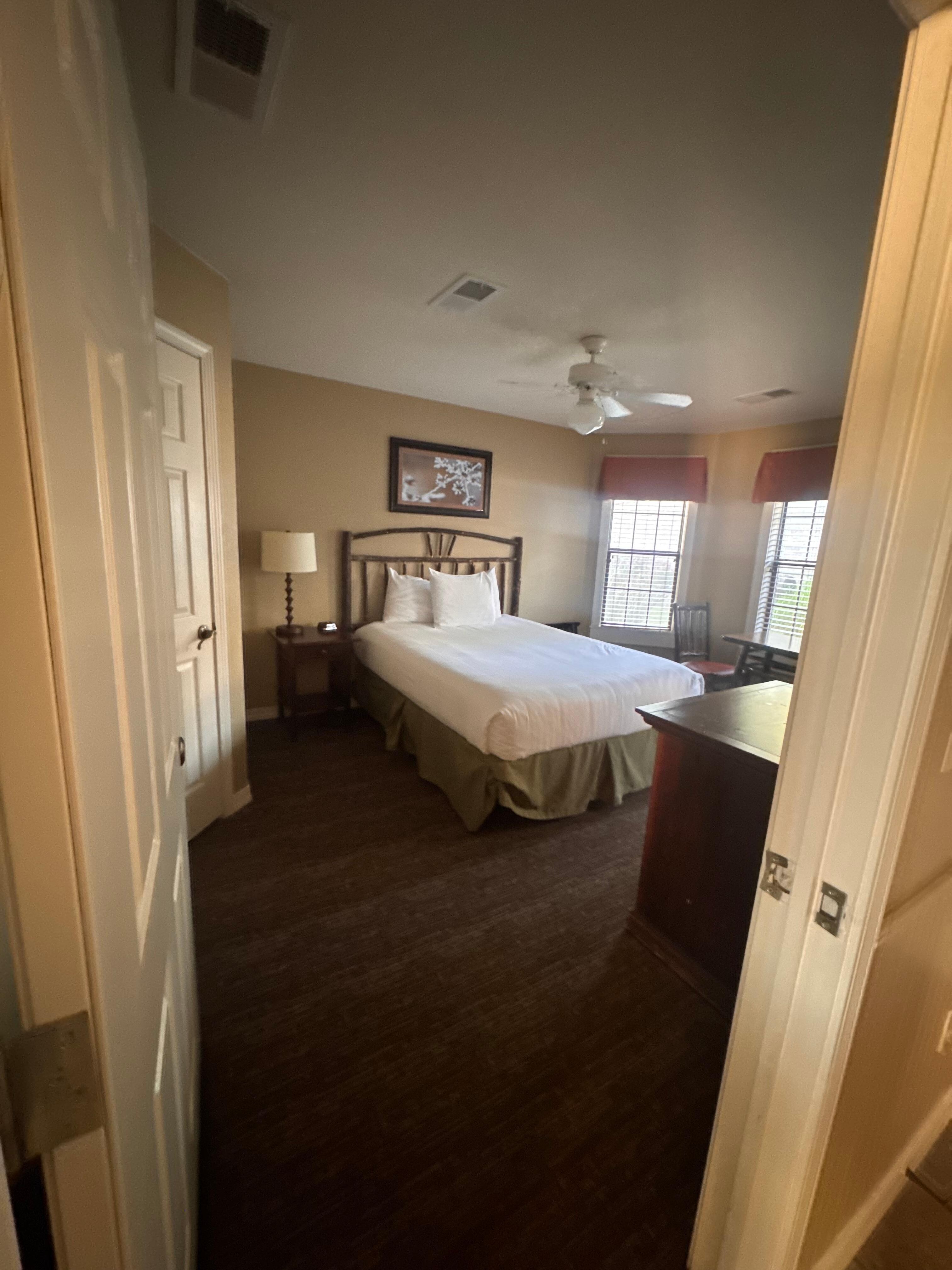 โSecond bedroomโ which is essentially a separate suite with mini fridge sink and microwave. NO THERMOSTAT. term controlled by main unit.