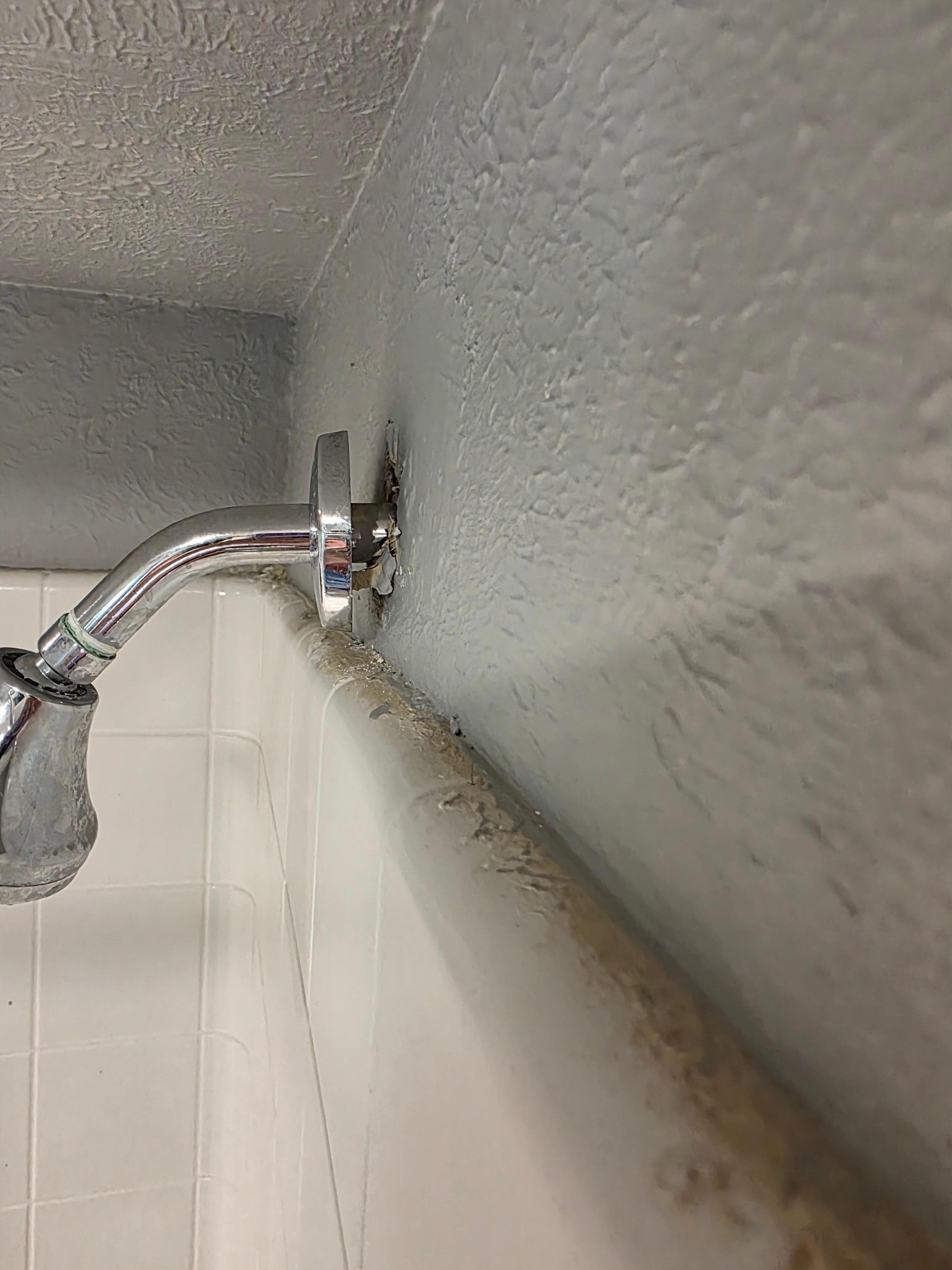 Shower head very loose