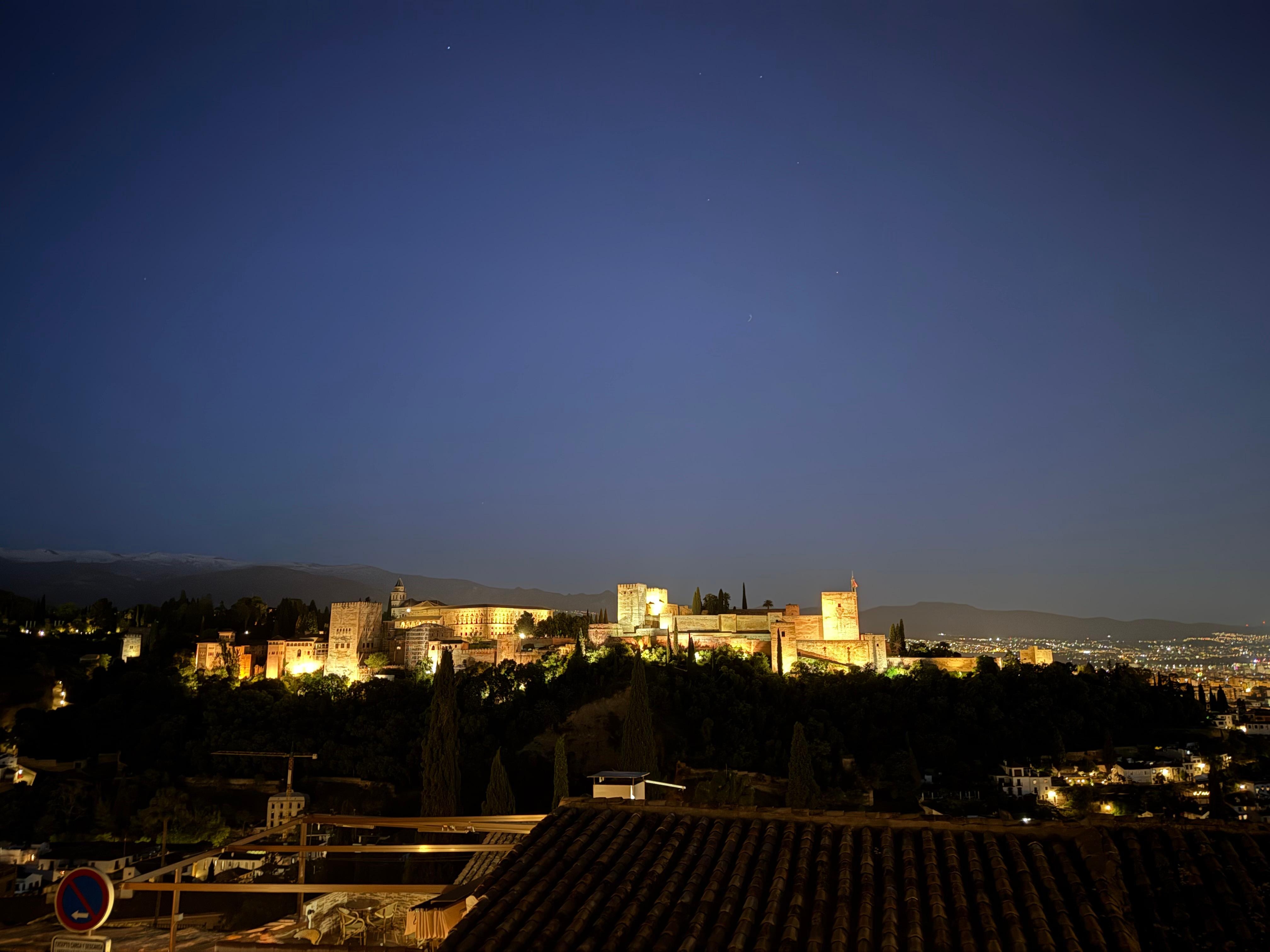 Alhambra at night