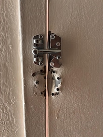 Very scary door kicked in