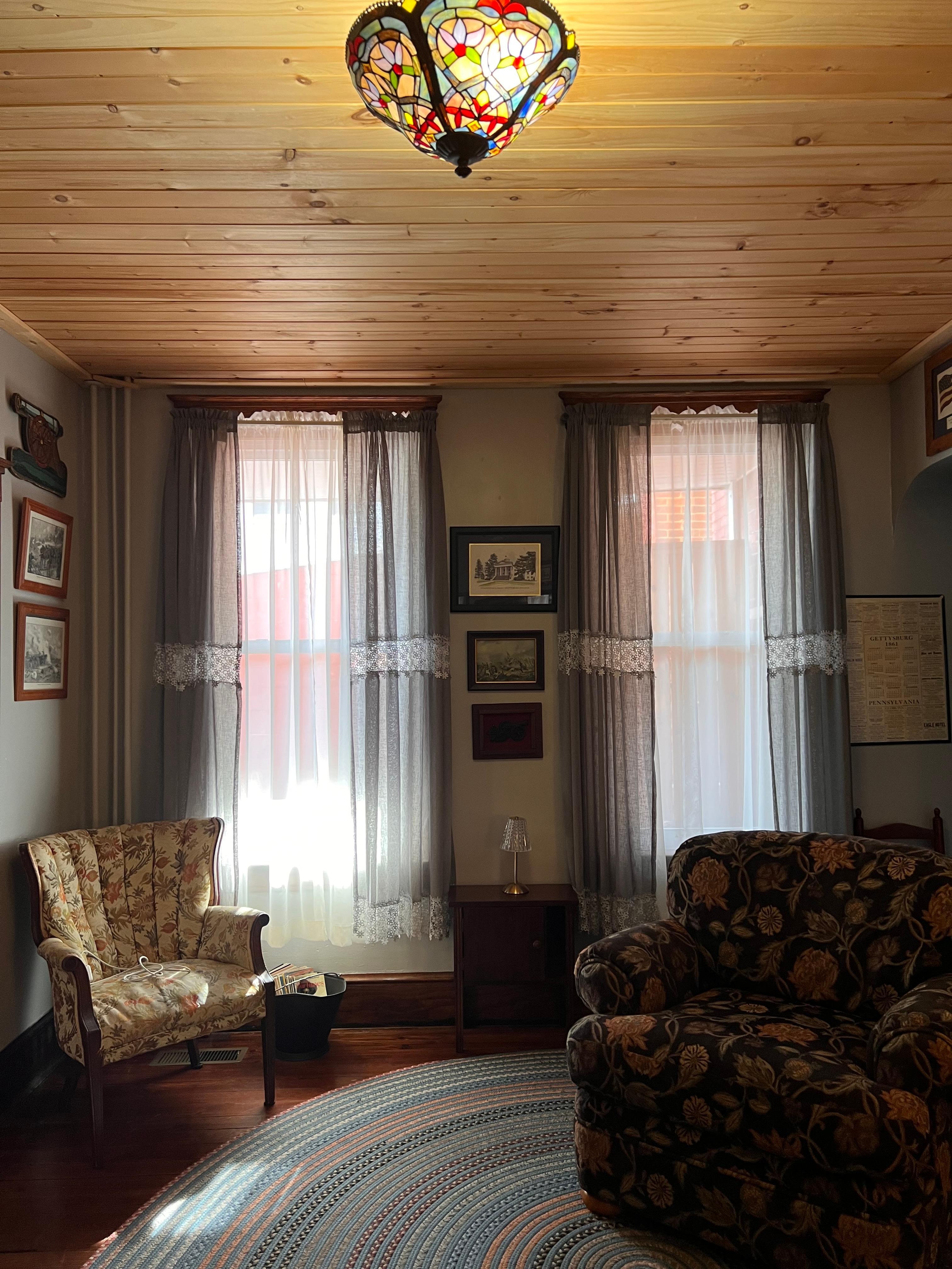 Lovely, cozy living area