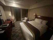 Spacious room