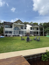 Homes and yard are exactly as described in the listing.