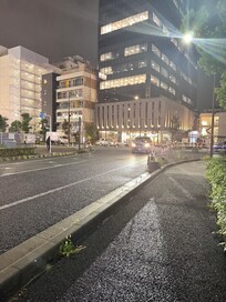 酒店樓下