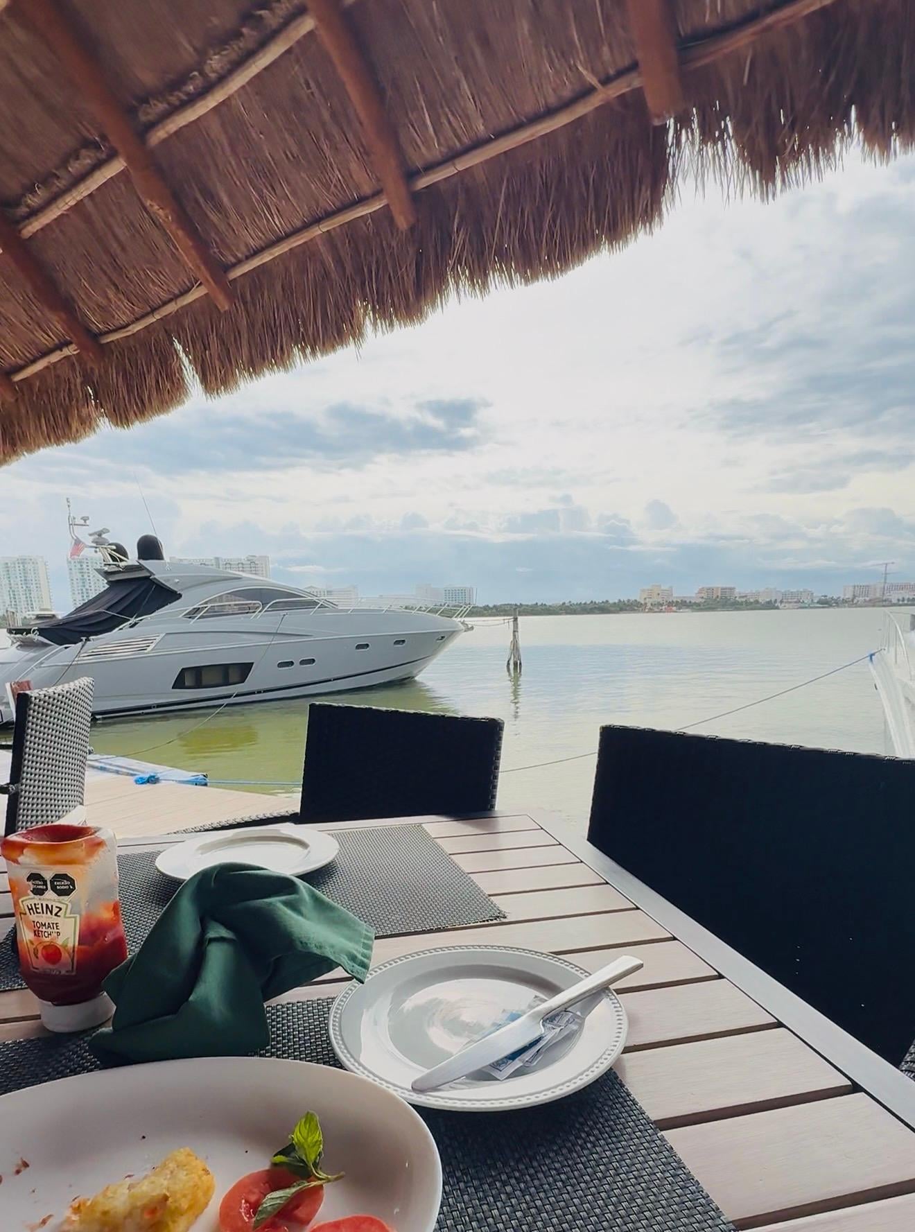 Restaurant on the lagoon.