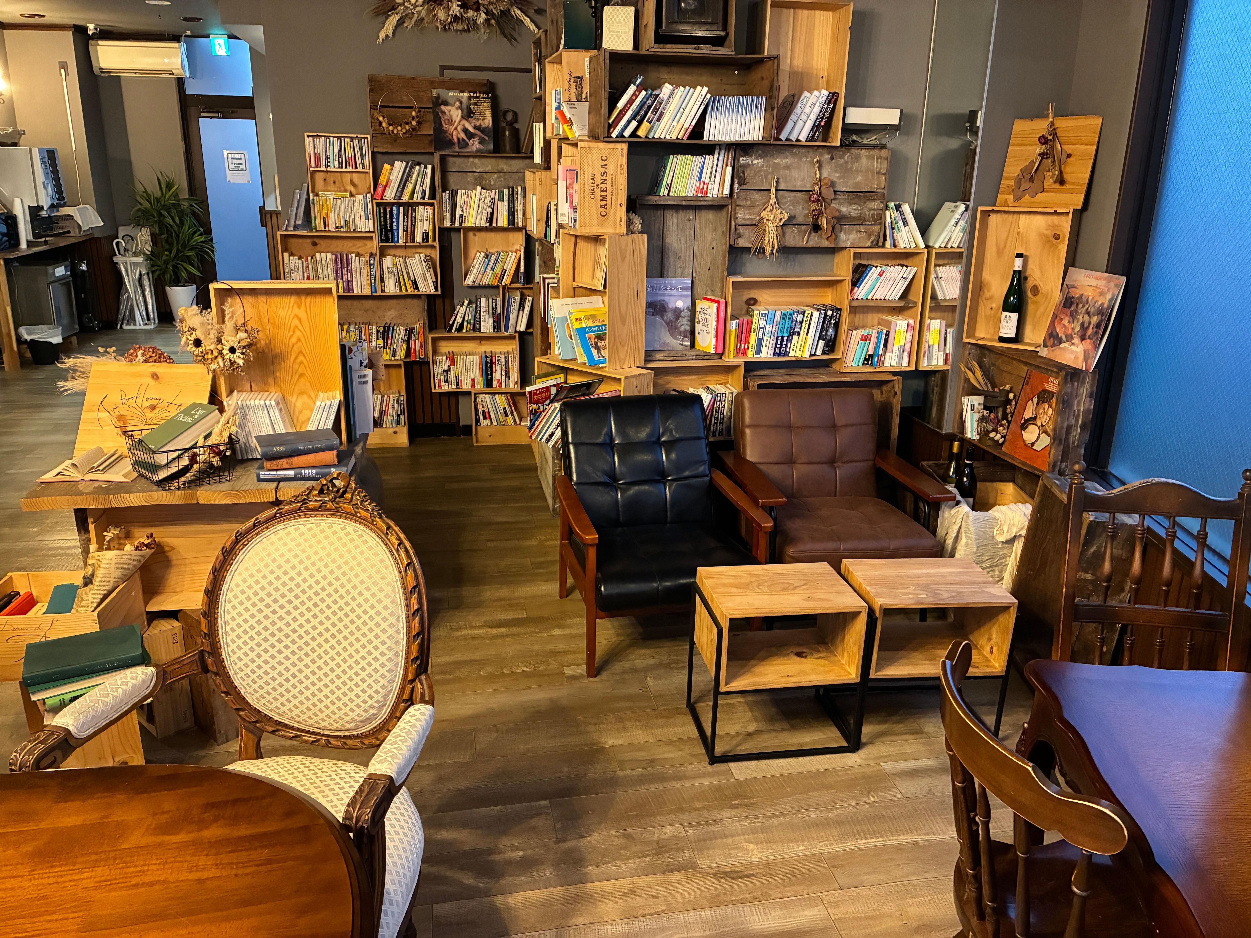 ロビー、本の収集は多岐にわたっている