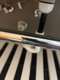 Under the siink stand