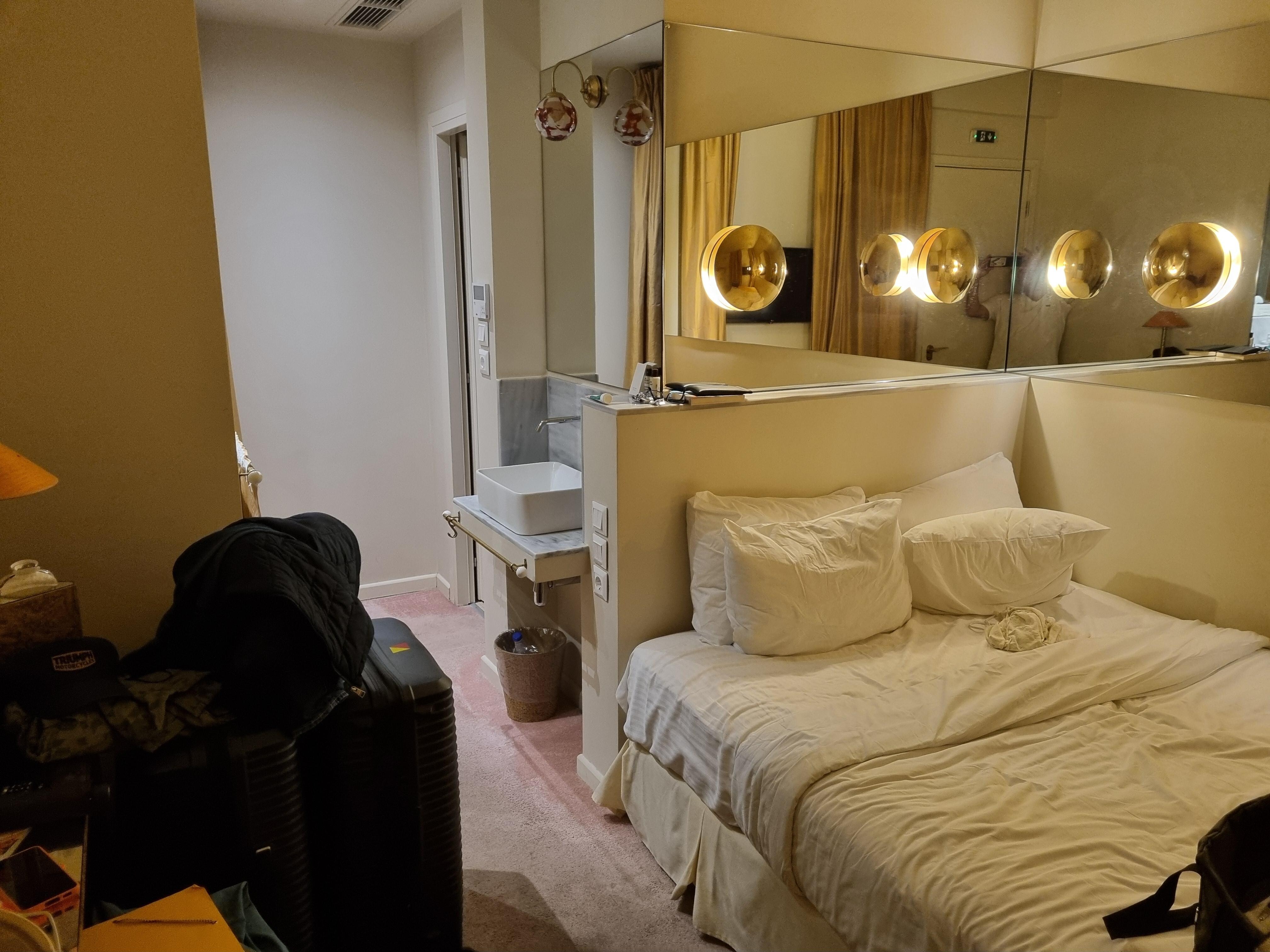 chambre "de ville" minuscule, 9 m2