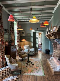 Petit  salon