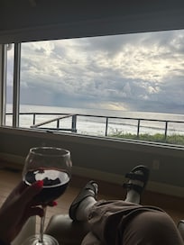 Wine glasses included