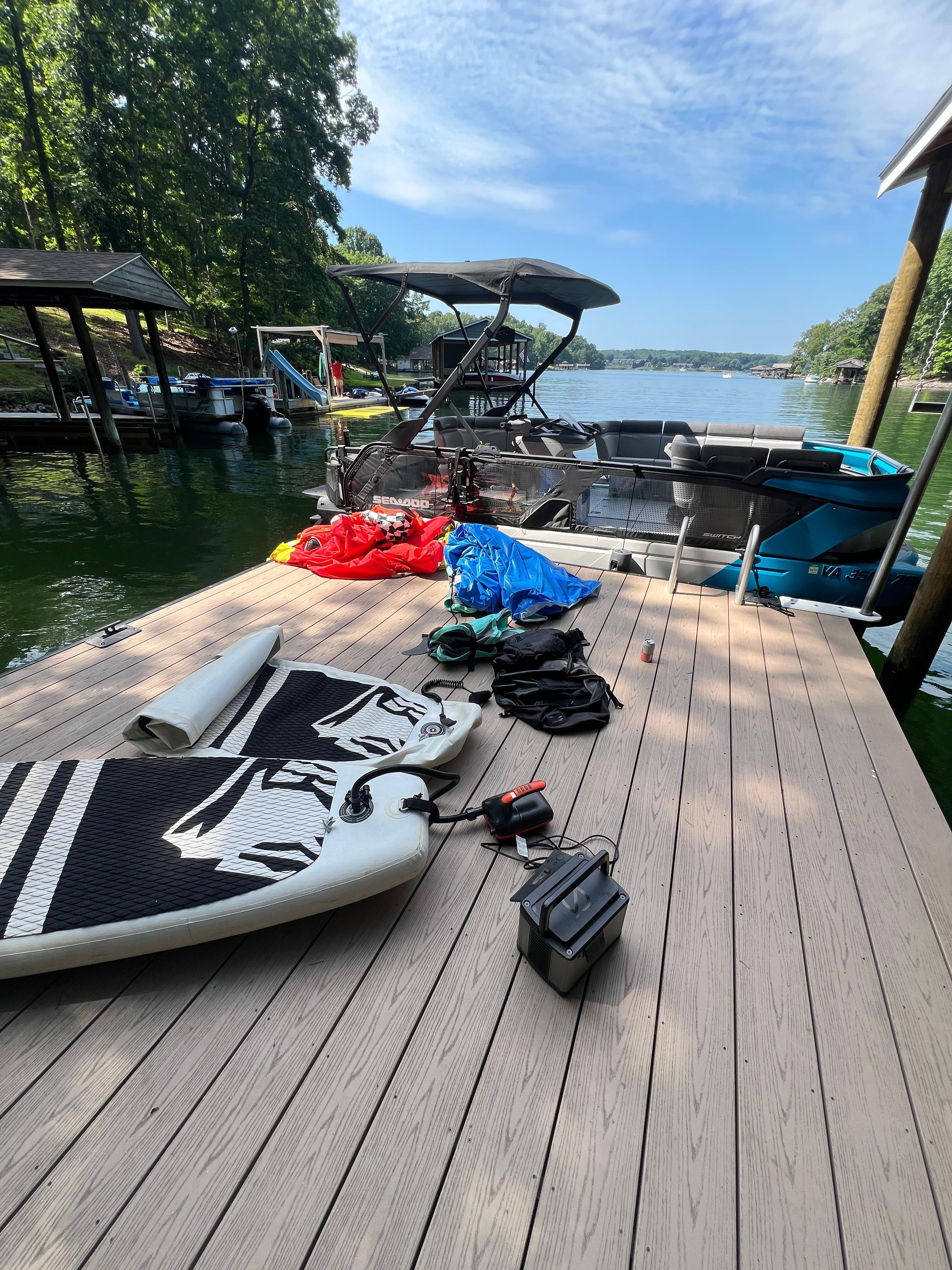 Spacious dock with composite decking material. Seadoo Switch Pontoon tied up! (21’)