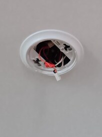 Missing smoke detector in kitchen