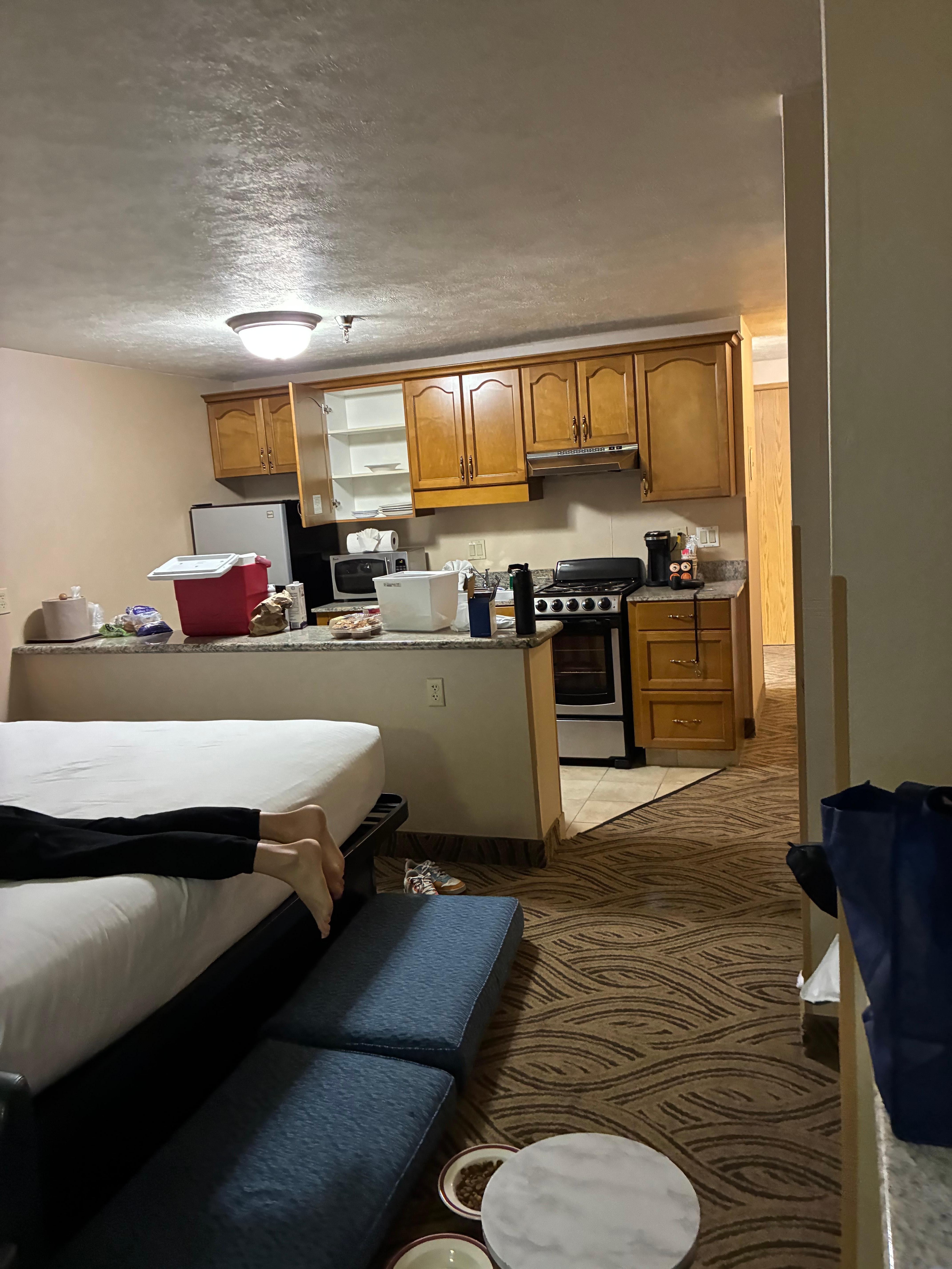 Cozy room with kitchen 