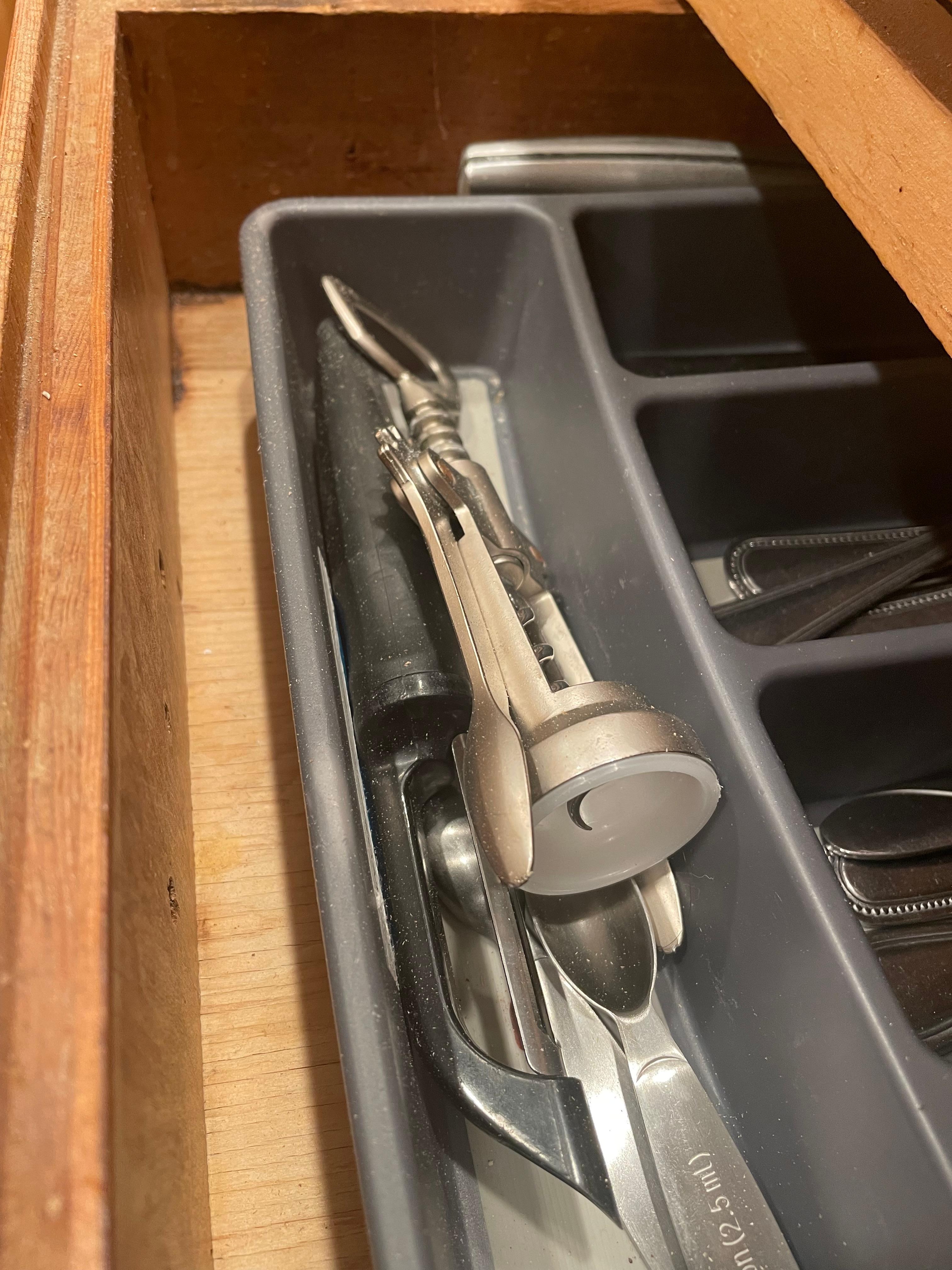 Dust on utensils drawer