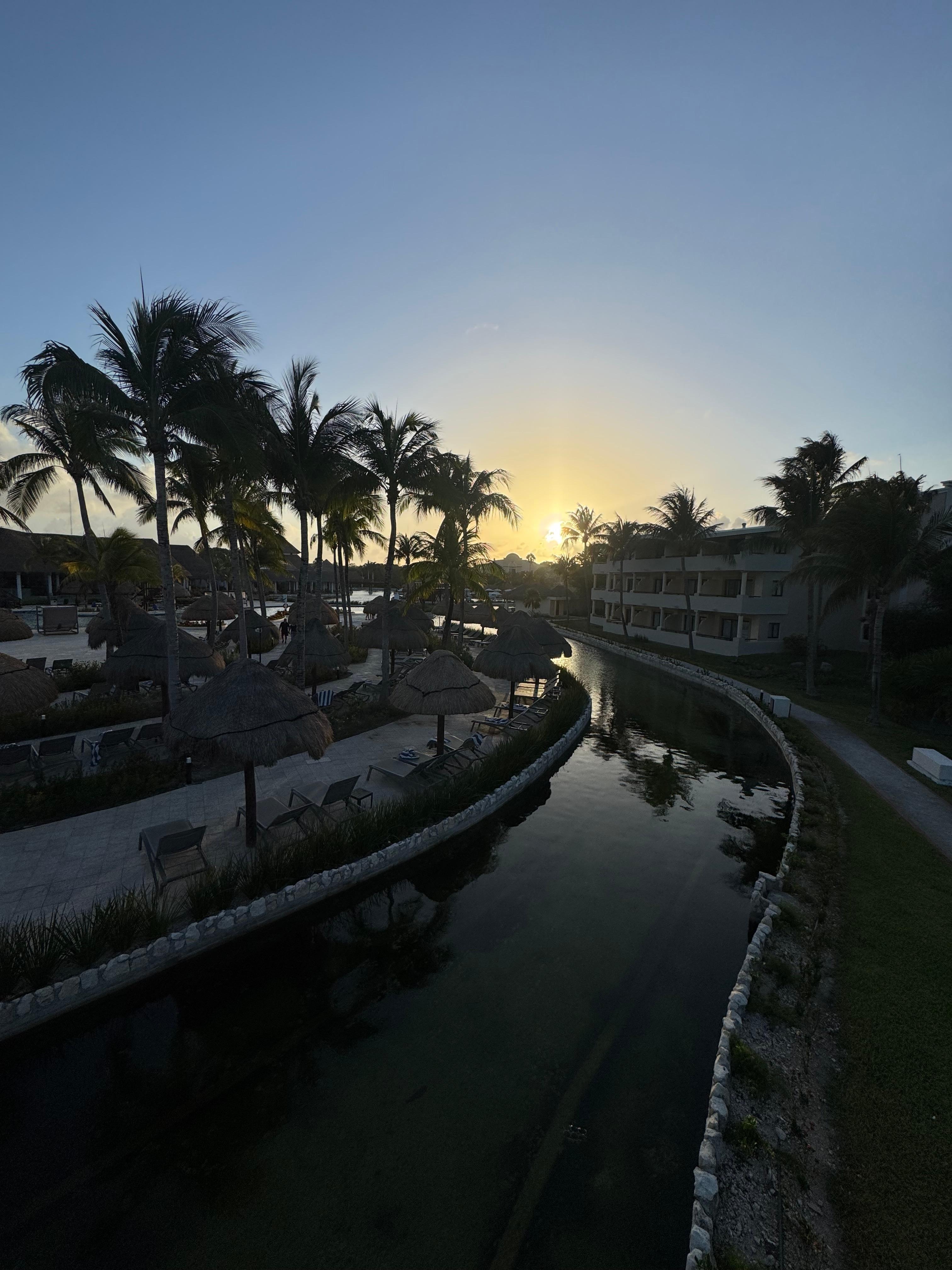 Beautiful views at dawn and dusk all around