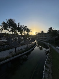 Beautiful views at dawn and dusk all around