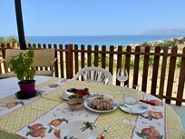 Appetisers on the terrace.