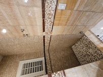 Missing shower door in master.