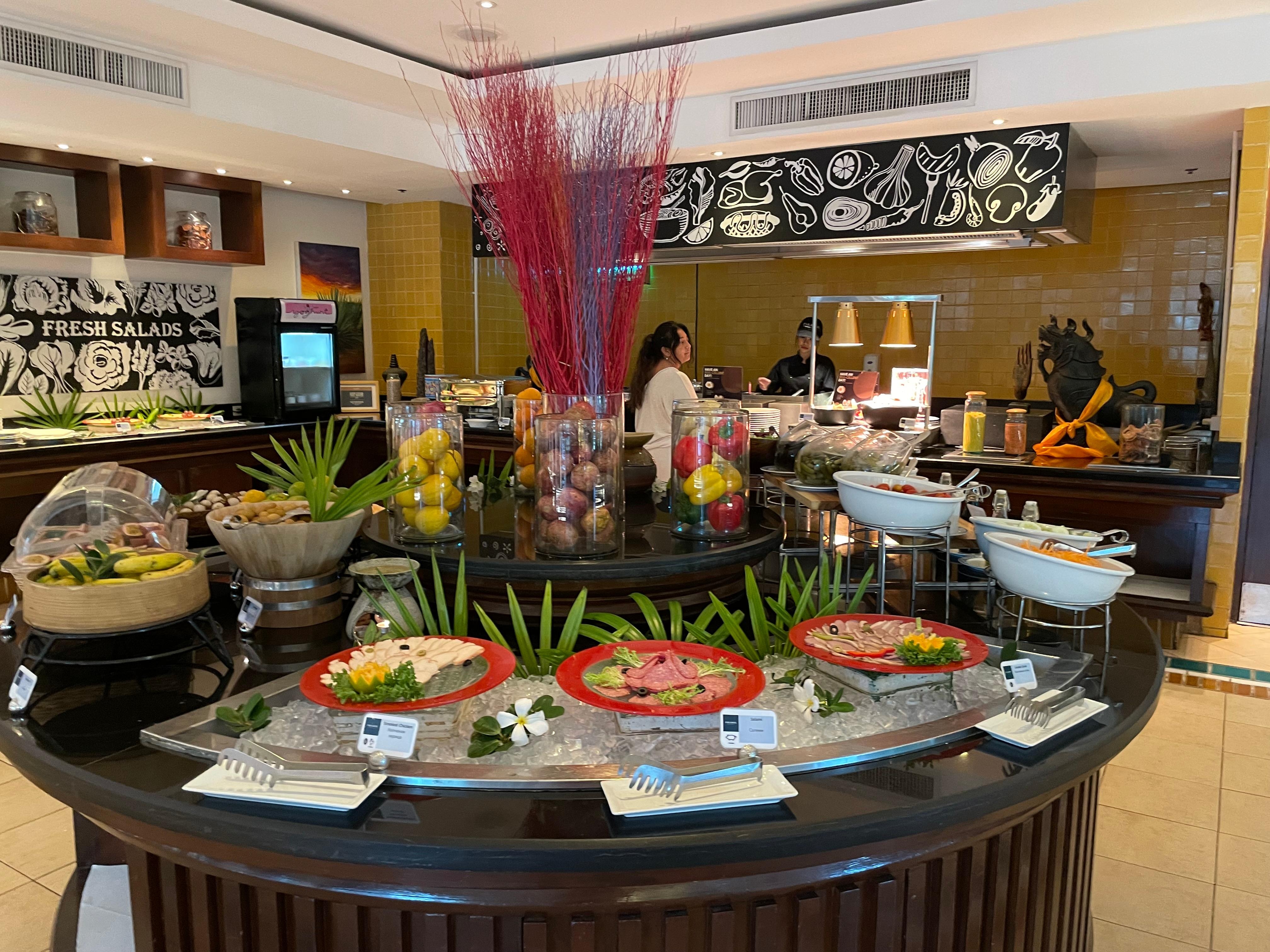 Breakfast buffet fruit options