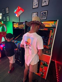 Free arcade room