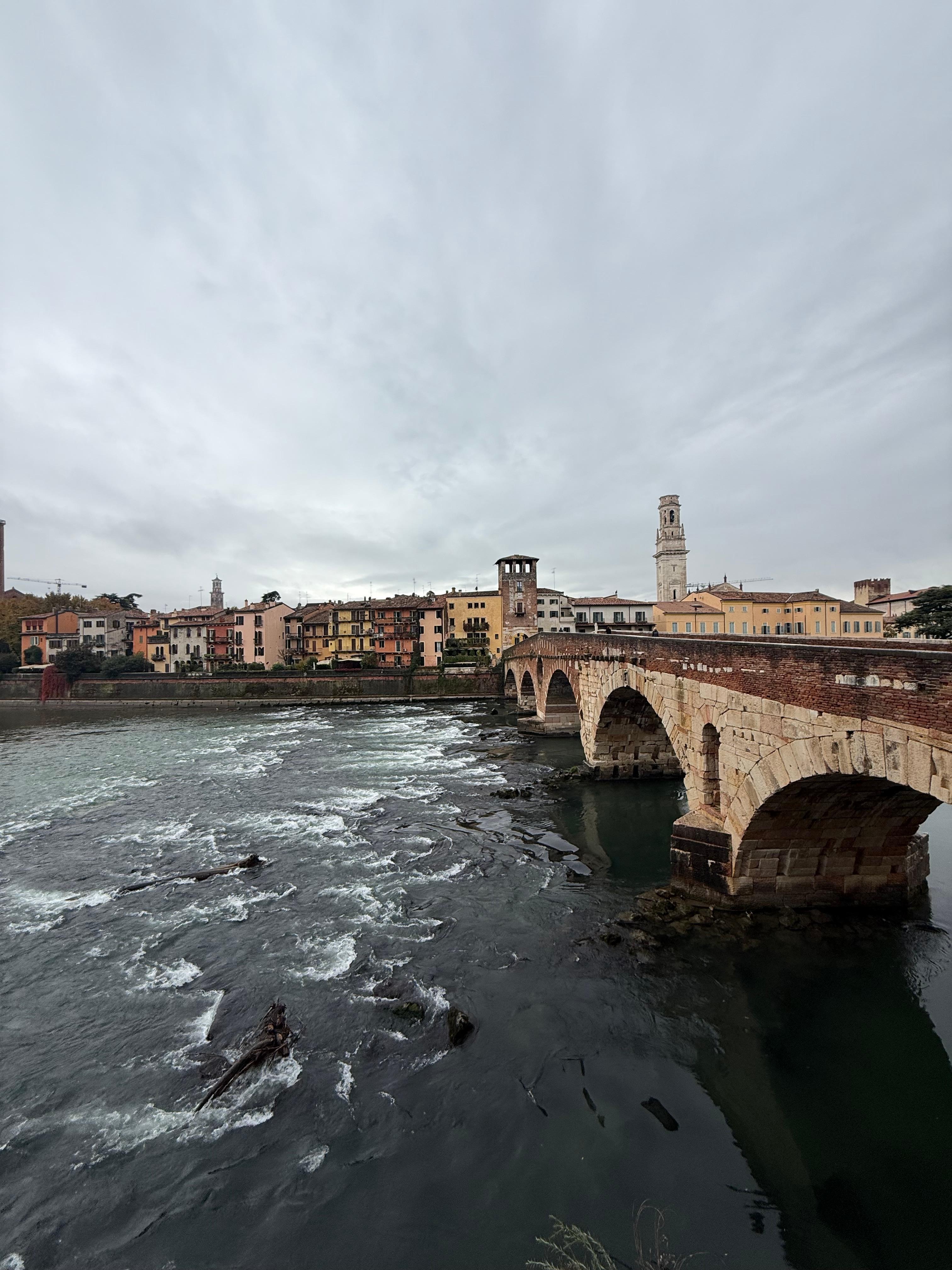 Ponte Pietra