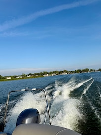 We rented a boat and enjoyed the lake!