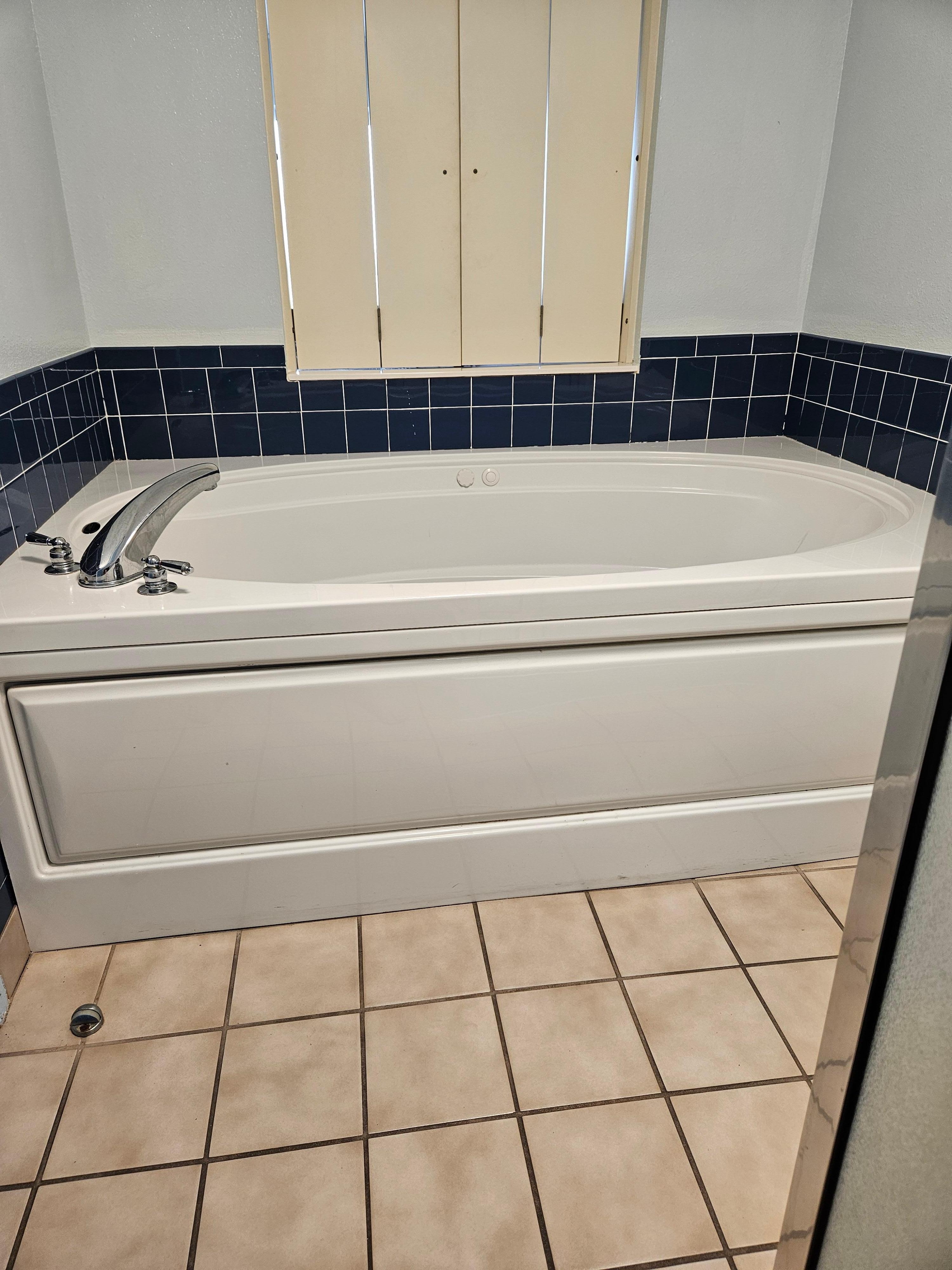 Personal jetted tub!